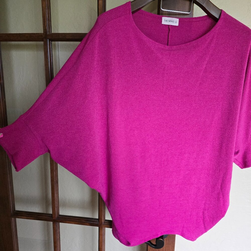 The Nines size large batwing pullover sweater